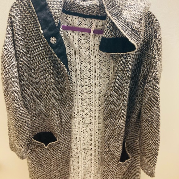 Free People knit sweater - Picture 3 of 4